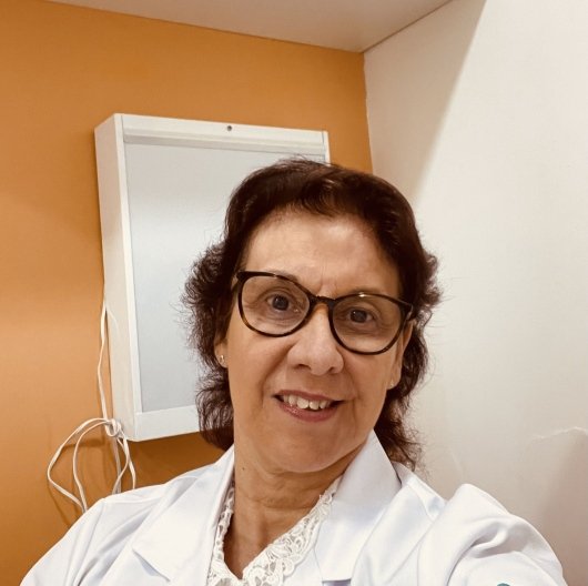 Dra. Marta Eliane De Carvalho Bastos