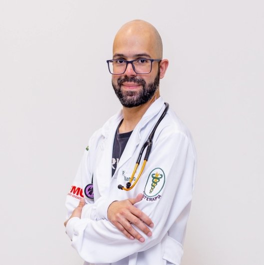 Dr. Ricardo de Castro Cassiano Bianco