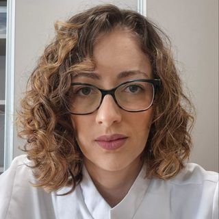 Dra. Verena Portela