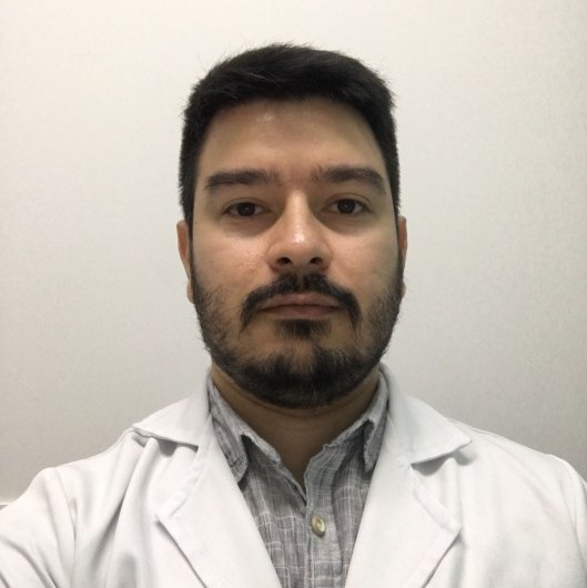 Dr. Eric Caliman Vergna