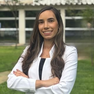 Dra. Kalinne Martins