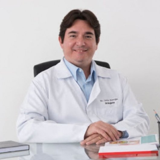 Dr. Carlos Henrique Jr Segall