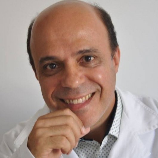 Dr. Eider Oliveira Junior