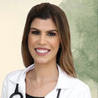 Dra. Larissa Vedovato Salis