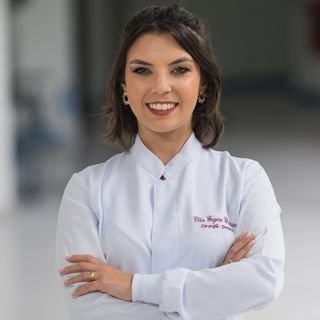 Dra. Cléo Gayoso