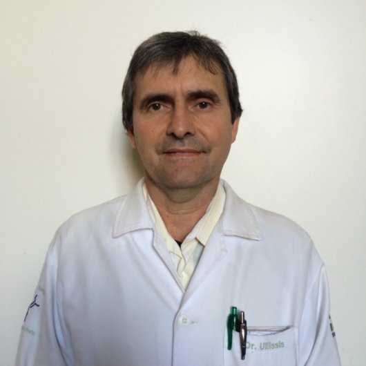 Dr. Ullissis Padua de Menezes