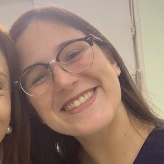 Dra. Laura Montouro