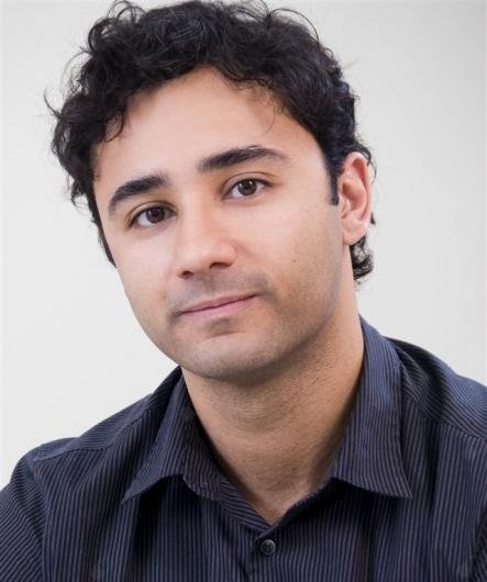 Dr. Rafael Moreno Ferro de Araújo