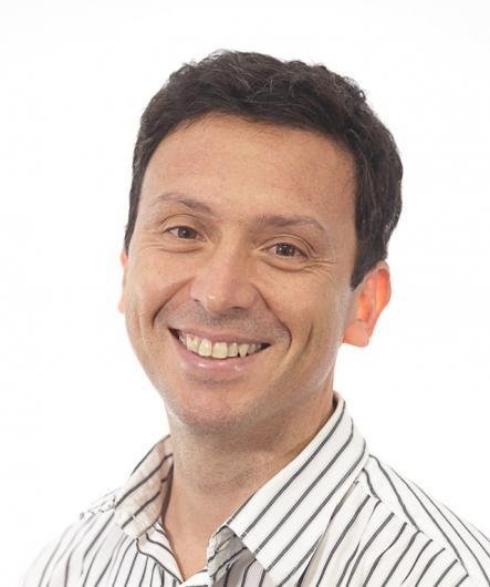Deram Tavares