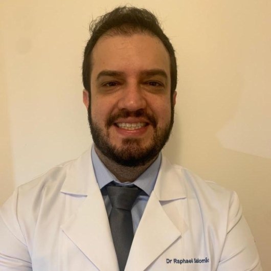 Dr. Raphael Colaneri Sommer Salomao