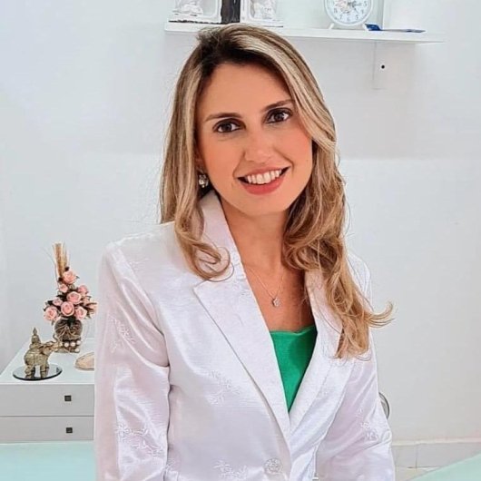 Dra. Dayanne Lara Nascimento de M. Américo
