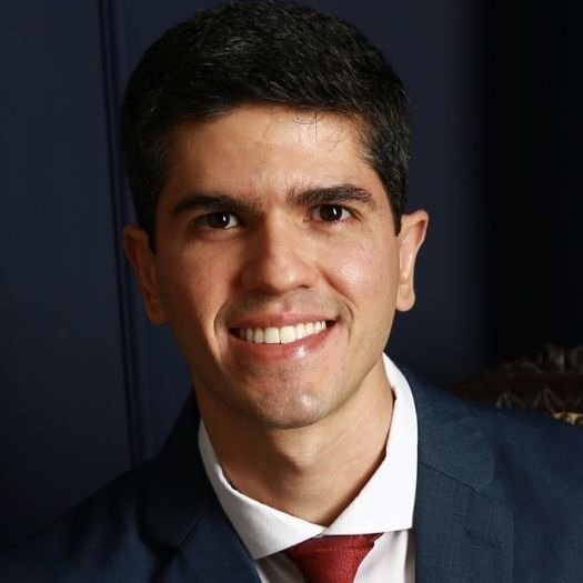 Dr. Ivan Rezende