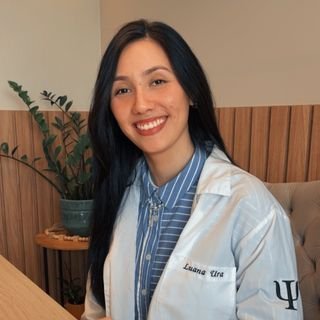 Luana Akemi Ura .