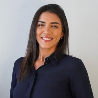 Dra. Maria Clara Ribeiro