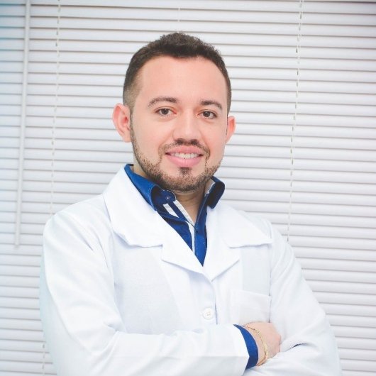 Dr. Fernando D'vila Gomes Pinheiro