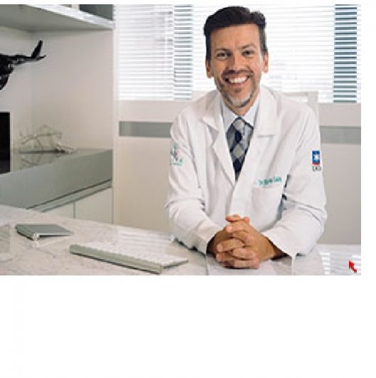 Prof. Vinicius Lain