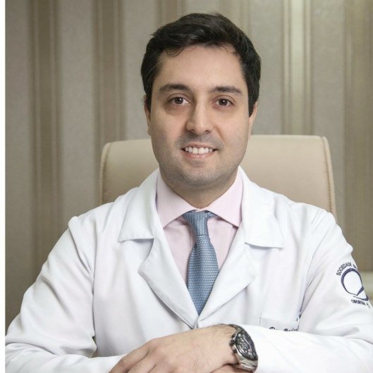 Dr. Rafael De Castro E Souza Pires