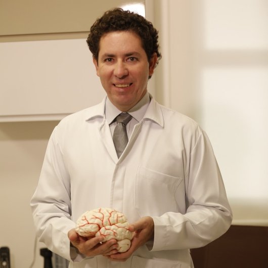Dr. Wildebranham Ferreira Bastos