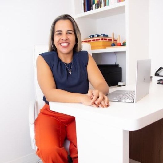 Dra. Rosane Moura