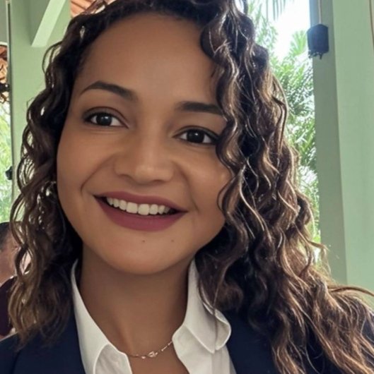 Dra. Alyce Brito