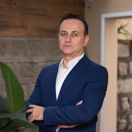 Dr. André Luiz Pires de Freitas