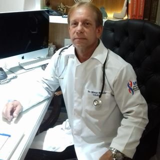 Dr. Marcos Braecher