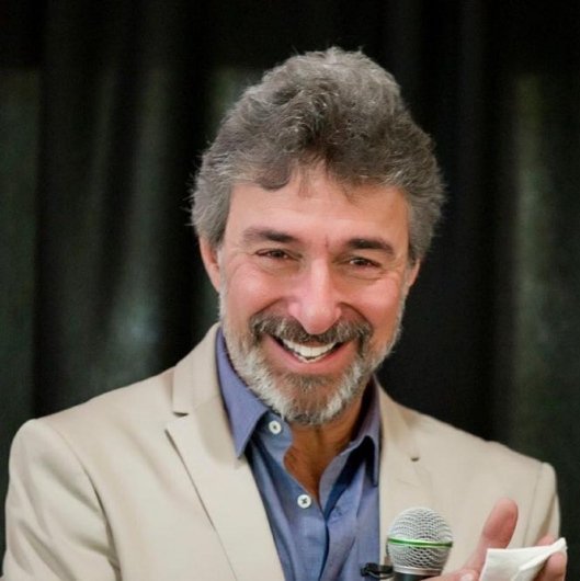 Dr. Nilton Sergio Zebrak