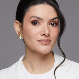 Dra. Jennyfer Flor