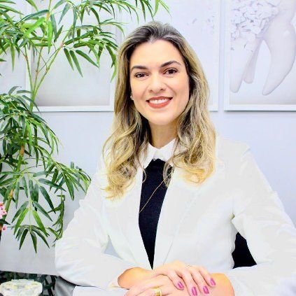 Dra. Fernanda Nicchio Salume