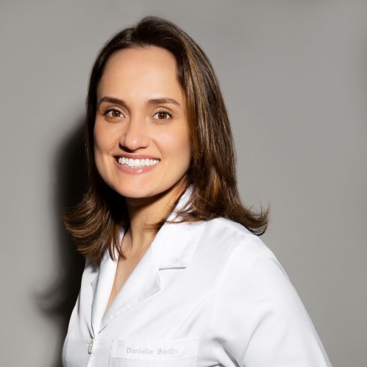 Dra. Danielle Bedin