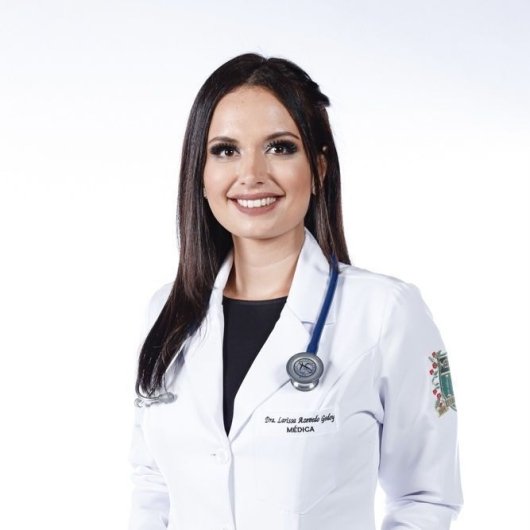 Dra. Larissa Azevedo Godoy