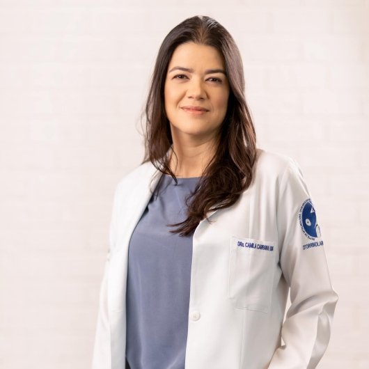 Dra. Camila Carrara Yassuda