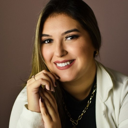 Dra. Tailiny Quirino De Souza