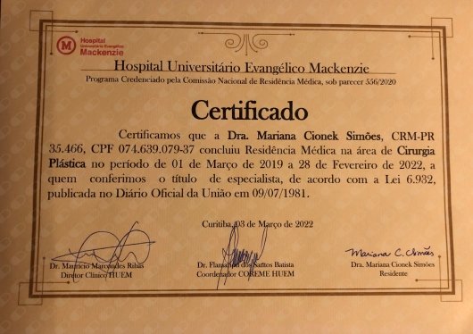 Dra. Mariana Cionek Simões