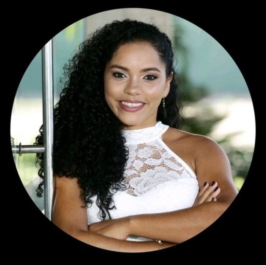 Prof. Joanny Brandão