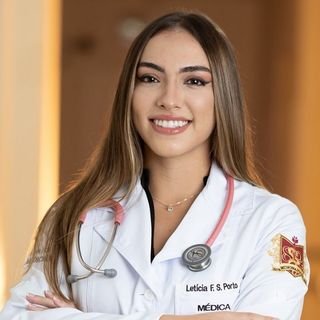 Dra. Leticia Fernandes de Souza Porto