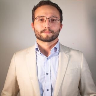 Dr. João Vitor de Mendonça Chaves