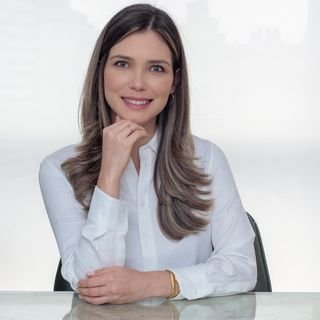 Dra. Renata Muller Couto
