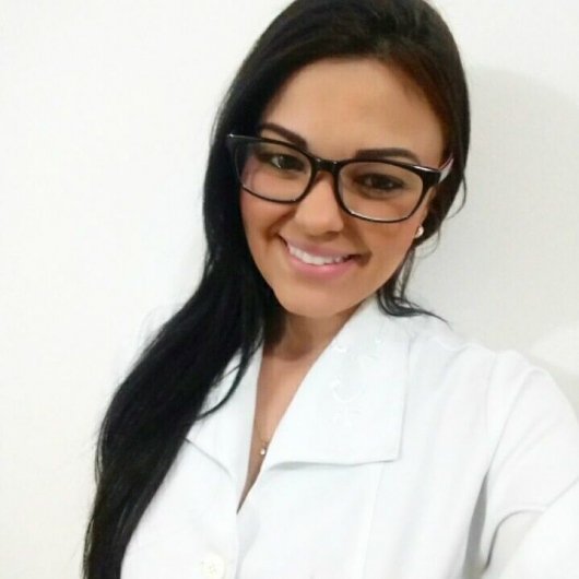 Dra. Kely Nunes