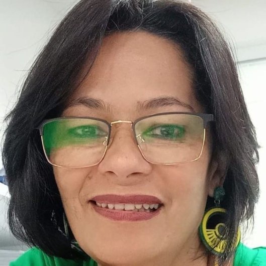 Claudia M. Correia