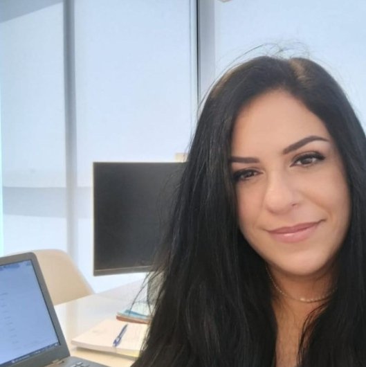 Dra. Simone Batinga