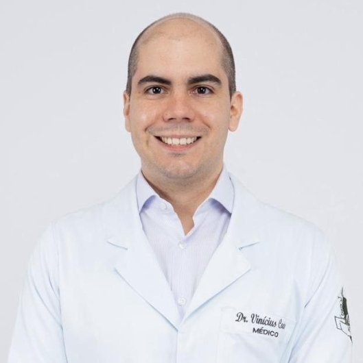 Dr. Vinícius Silva Couto
