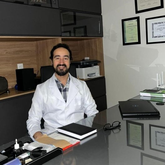 Dr. Adilson Canaan Junior