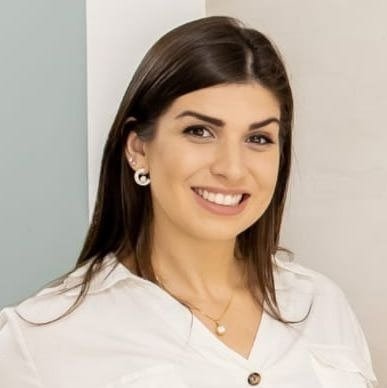Dra. Bruna Amaral