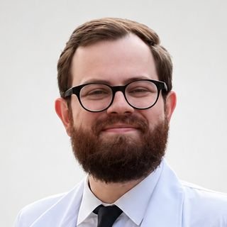 Dr. Gustavo Villas Boas