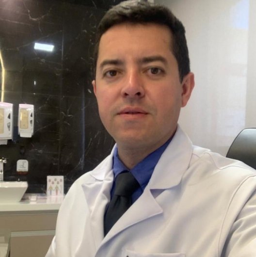 Dr. Luiz Portela