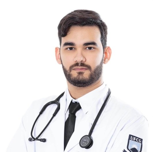 Dr. Hyago Luiz Santos