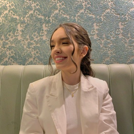 Dra. Gabriela R. Pires