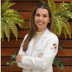 Dra. Paula Corrêa Nogueira