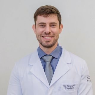 Dr. Rafael Gaede Carrillo
